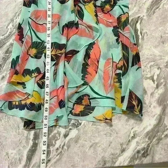 EXPRESS Mint Green Leaf Print Ruffle Off the Shoulder Hi Lo Maxi Dress Size XS - Picture 6 of 10